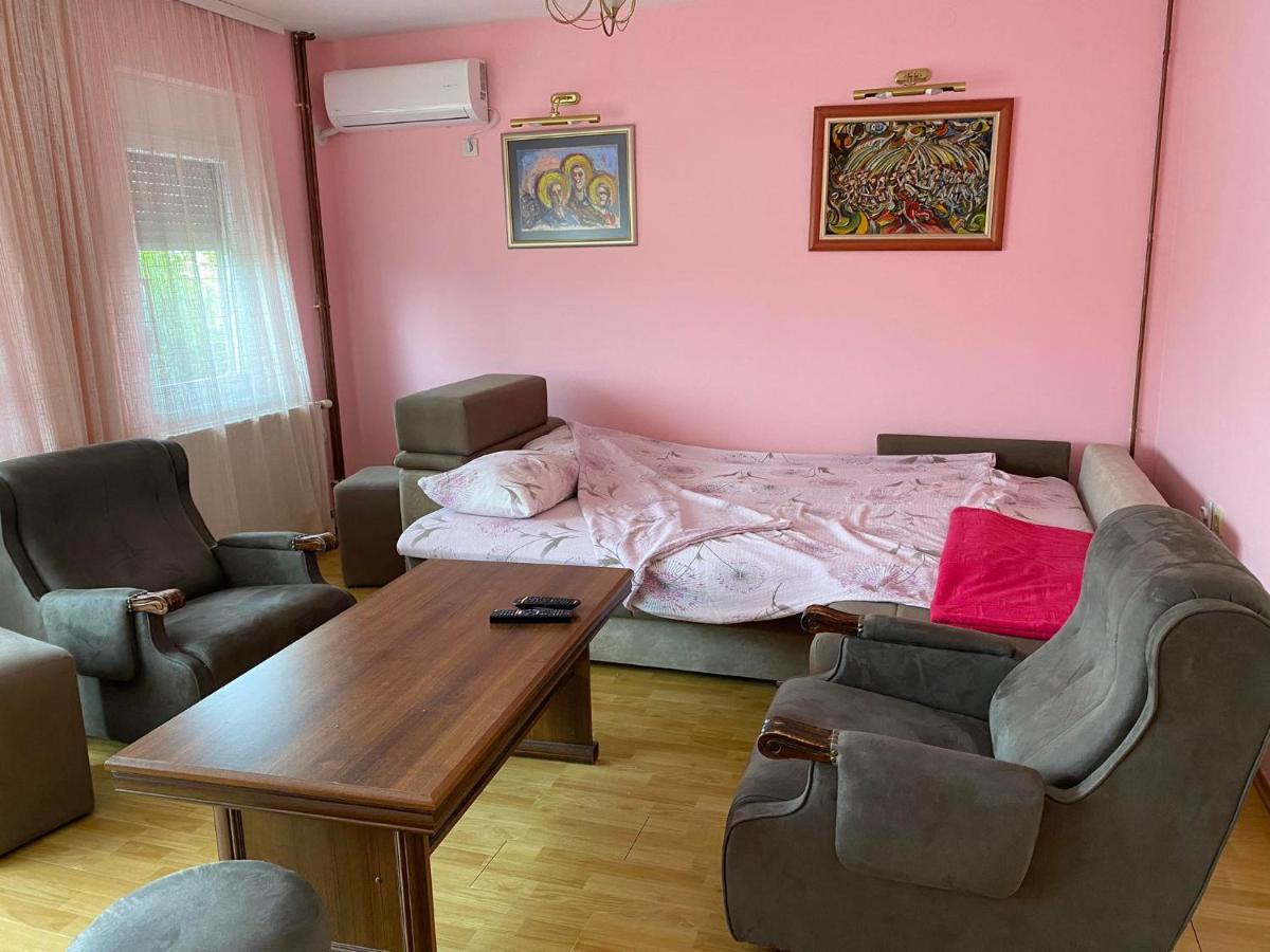 Guest House Trajkovic Jagodina Dış mekan fotoğraf